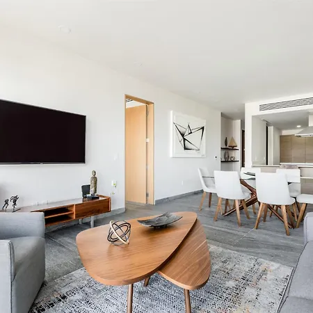 Luxury Condo Of 4 Bedrooms